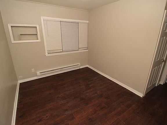 5th image of 948 N Kealing Ave #B