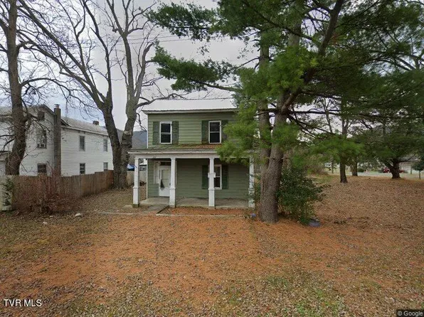 637 Catawba St, Glasgow, VA 24555