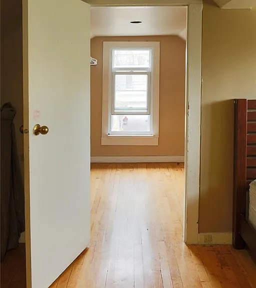 1 Frazer St #UPPER — Photo 9