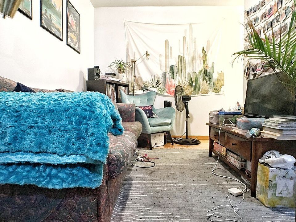 1st image of 179 E 3rd St APT 10