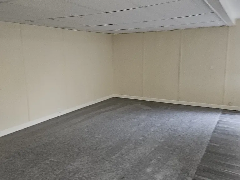 700 Saint Paul Dr — Photo 10