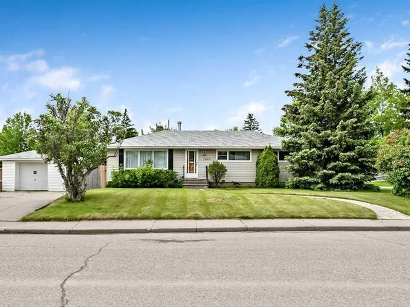 3807 N 25th Ave SW, Calgary, AB T3E 0L3