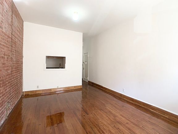 4th image of 217 W 106th St APT 1A