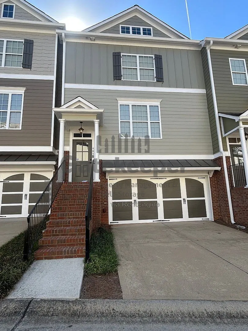 3 bed, 3.5 bath, 2200 sqft, $2,845 — Photo 1