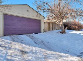 3300 S Grape St, Denver, CO 80222
