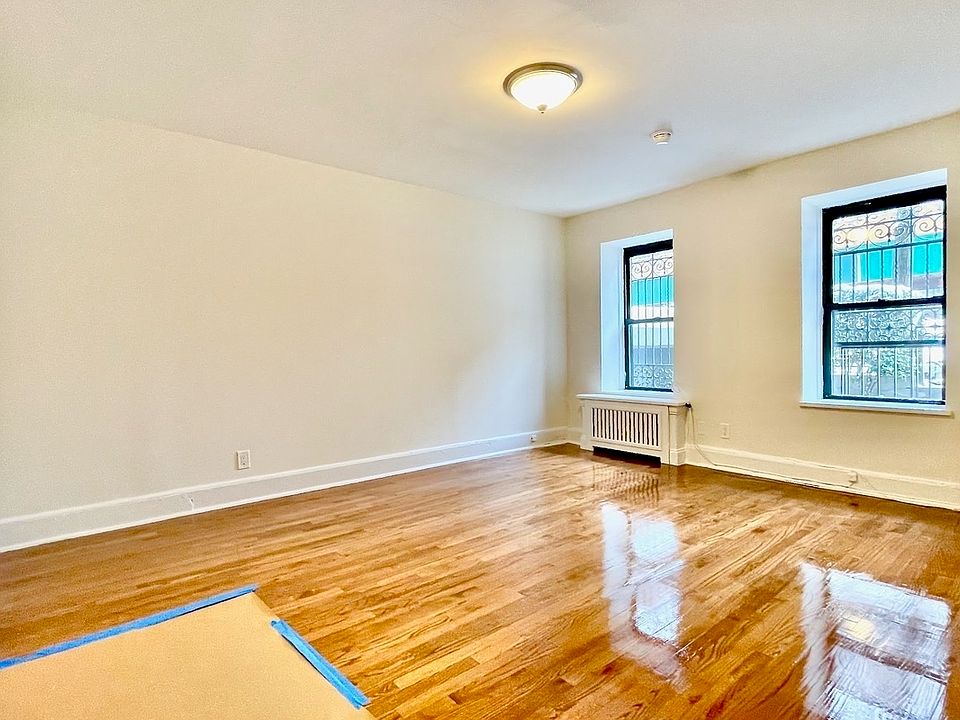 1st image of 138 W 92nd St #A