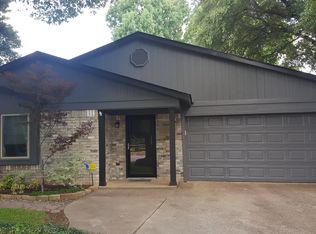 2304 Mockingbird Dr, Grapevine, TX 76051
