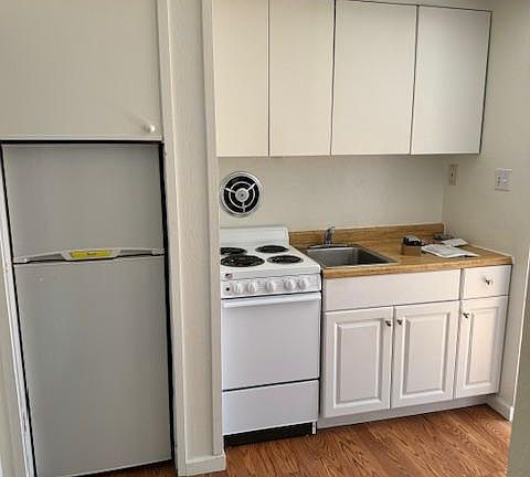 3rd image of 1712 Union St #301