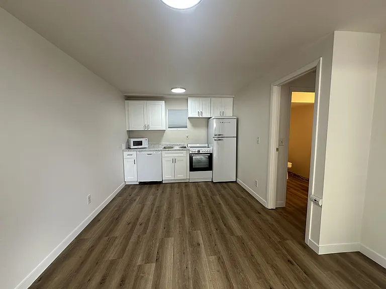 45414 SE North Bend Way #4 — Photo 2