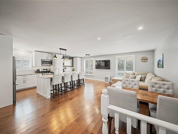 4th image of 45 Latzer Cres