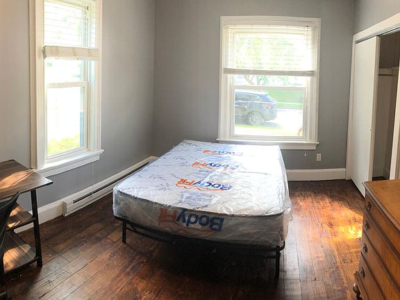 3rd image of 13 Birch St #1
