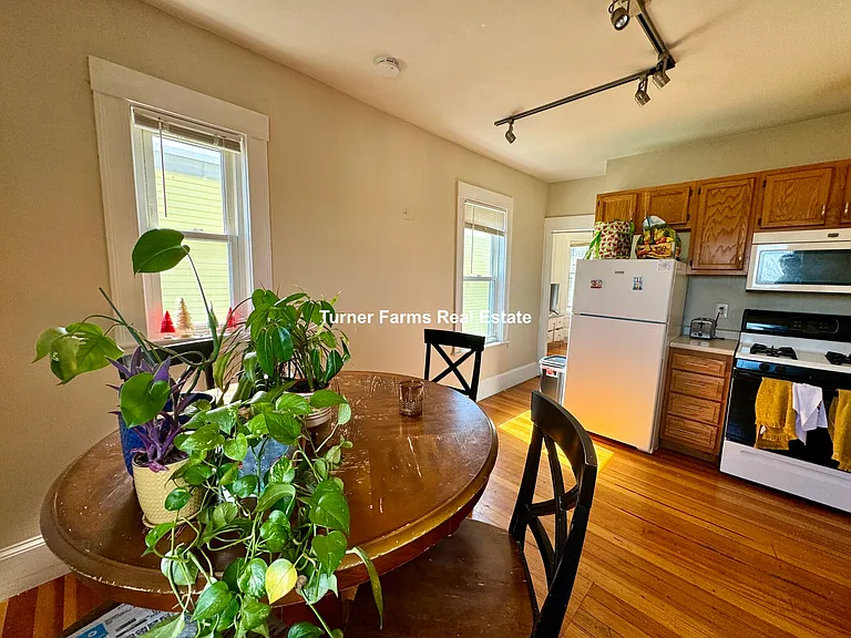 101 Heath St #33 — Photo 20