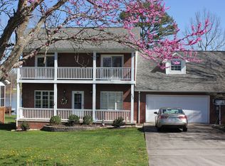 552 Deer Creek Dr, Crossville, TN 38571