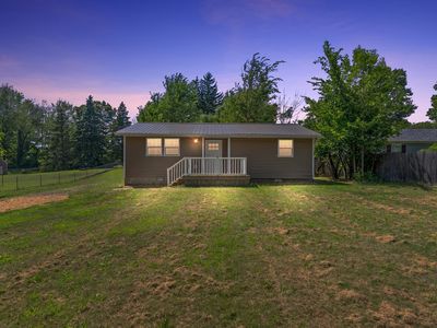 10057 Nimphie Rd, Fenton, MI, 48430