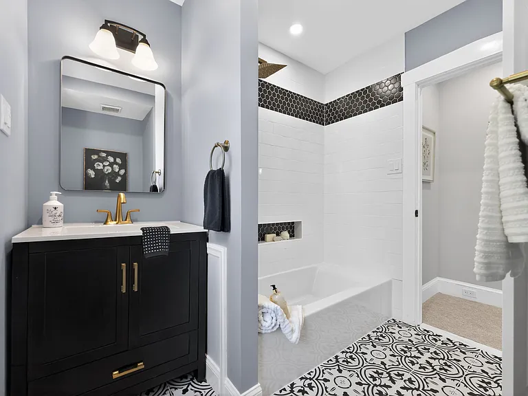 213 Lawnside Ave — Photo 15