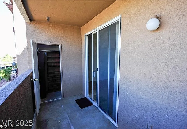 231 W Horizon Ridge Pkwy #1113 — Photo 21