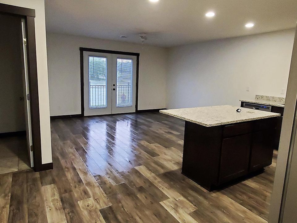 1st image of 303 S Wasson Ln #F