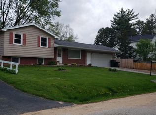 2551 River Grove Ave, Green Bay, WI 54303