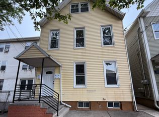 222 Jersey St FLOOR 2, Harrison, NJ 07029