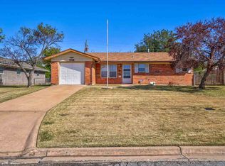 708 SE 41st St, Lawton, OK 73501