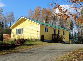 20 Spaulding Dr, Eustis, ME 04936