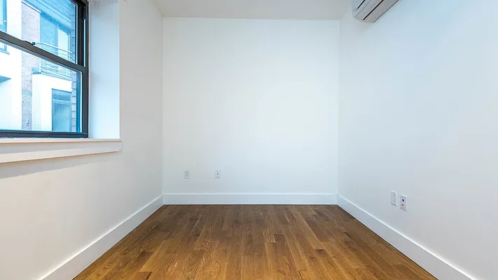 Rented by Nooklyn NYC LLC | media 34