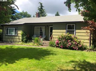 221 Federal Ln, Eugene, OR 97404