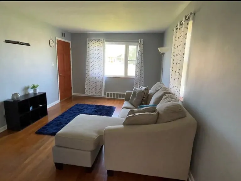 30902 Euclid Ave #DOWN — Photo 1