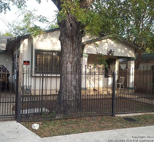 1st image of 1108 Madrid St