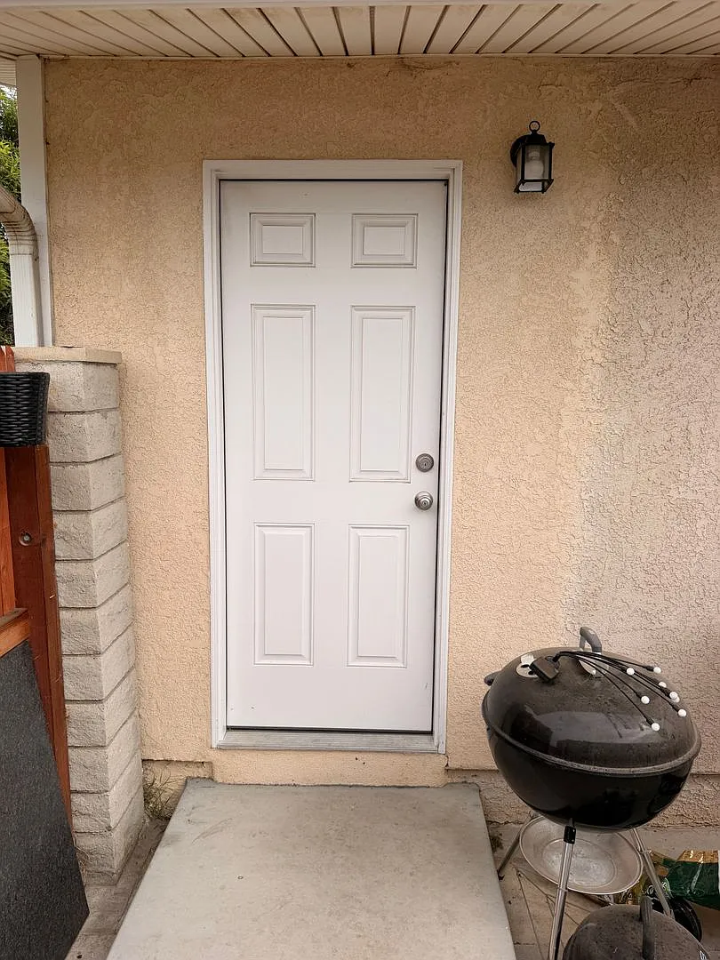 Studio Apartment ADU in Central Camarillo - furnished OR unfurnished — Photo 1