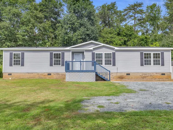 1267 Hampton Rd, Inman, SC 29349