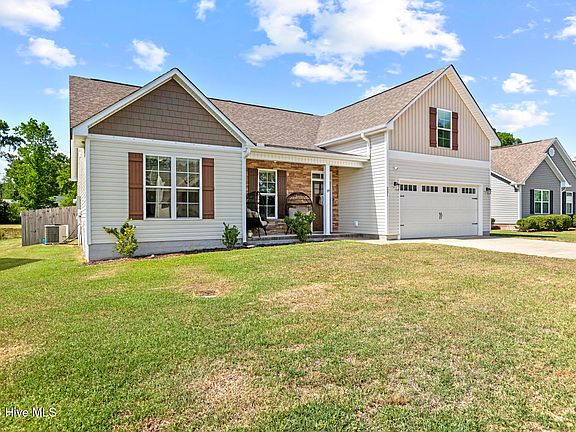 2nd image of 231 Holly Grove Court E