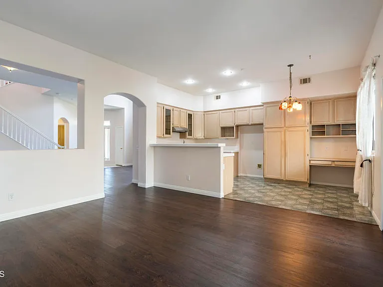 1549 Spyglass Dr — Photo 11