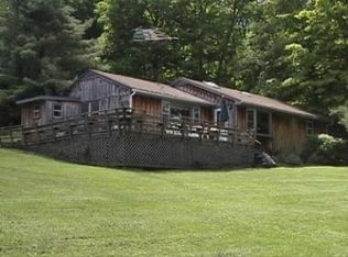 35 Fitzstevens Rd, Copake, NY 12516