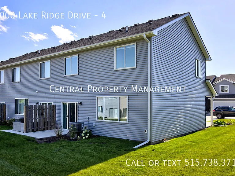7000 Lake Ridge Ave #4 — Photo 1