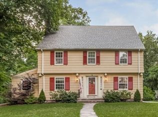 72 Crescent Rd, Longmeadow, MA 01106