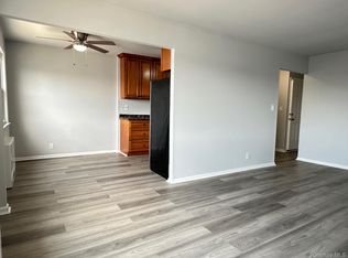 4329 215th St, Flushing, NY 11361