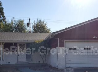8928 New Dawn Dr, Sacramento, CA 95826