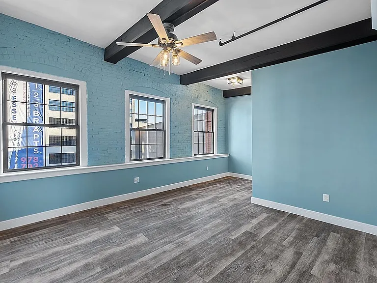 5 Batchelder Ct #301 — Photo 4