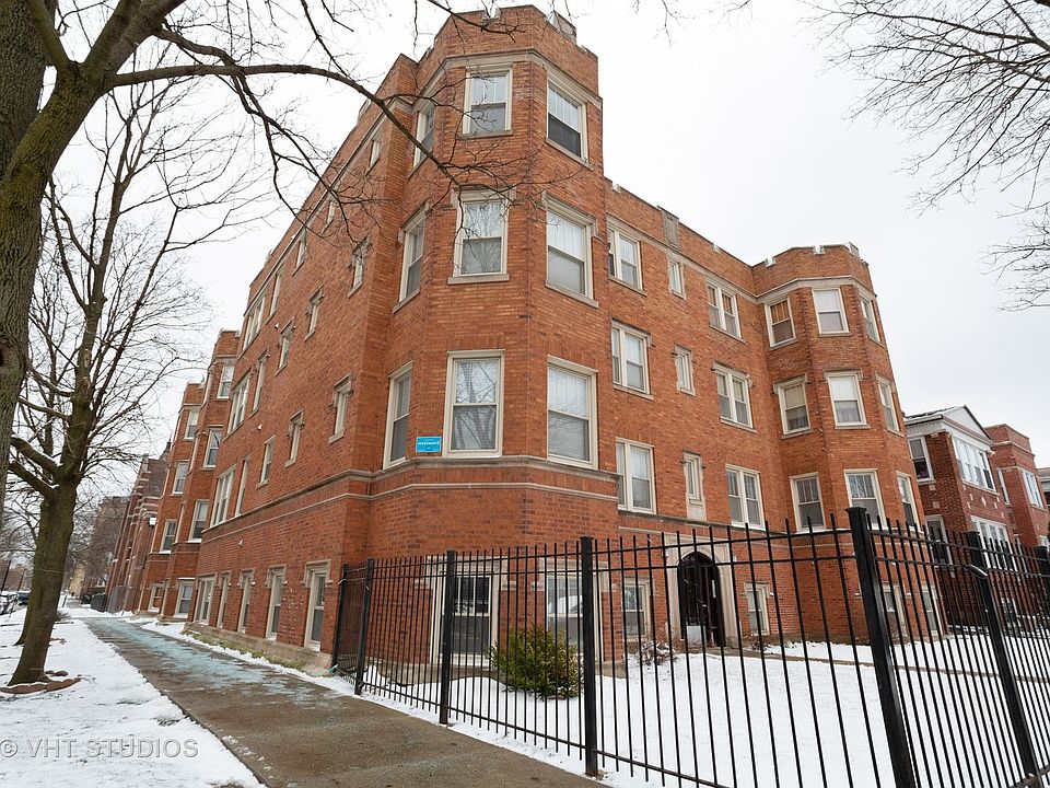 1st image of 3517 W Ainslie St APT 1