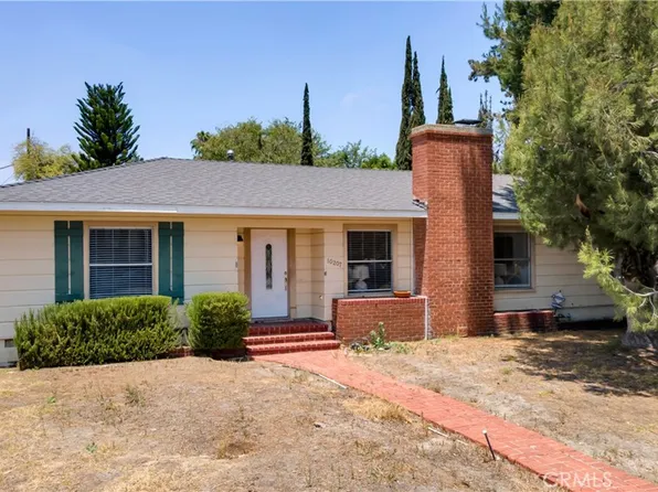 10207 Camarillo St, Toluca Lake, CA 91602