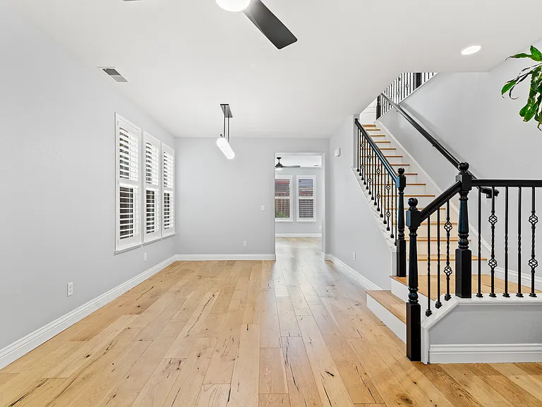 3927 Hidden Grove Ln — Photo 13