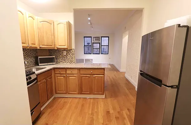 Rented by Douglas Elliman | media 12