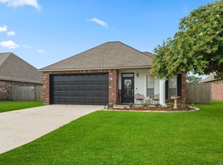 40463 Fox Run Dr, Gonzales, LA 70737
