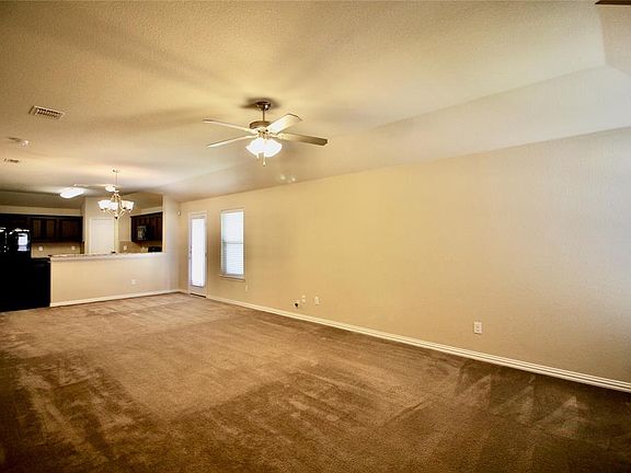 4th image of 5101 Martinsburg Sq