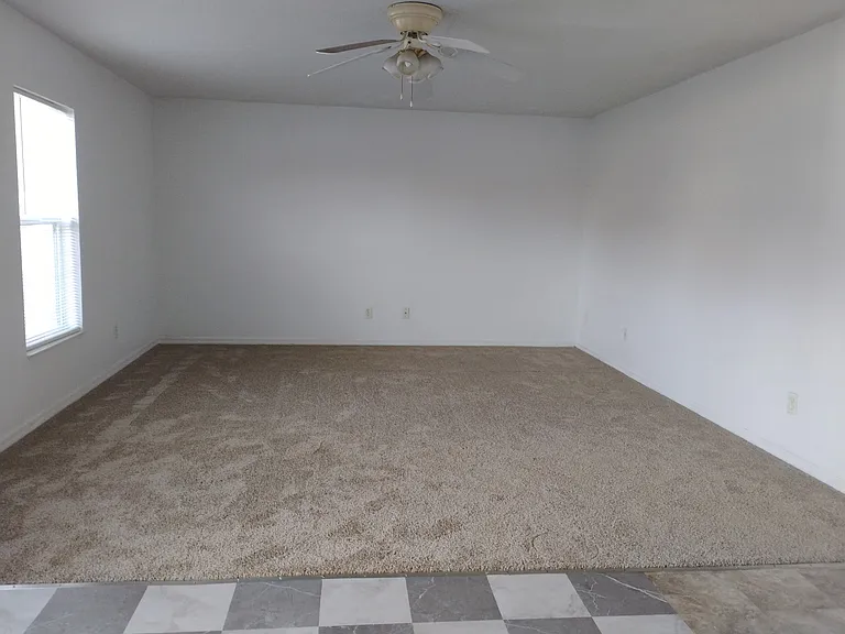112 Wilson Bay Ct — Photo 10