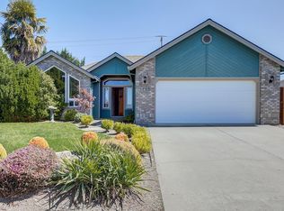 1403 Larson Creek Dr, Medford, OR 97504