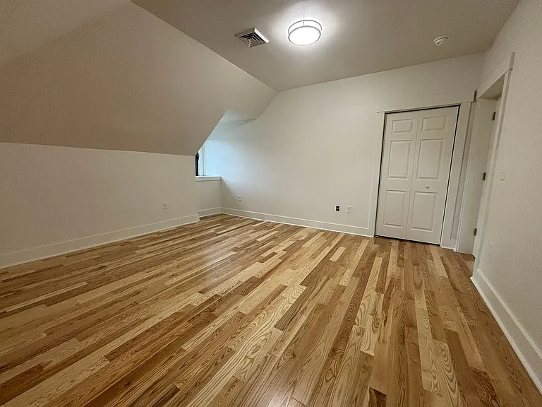 1115 N. Negley Avenue — Photo 11