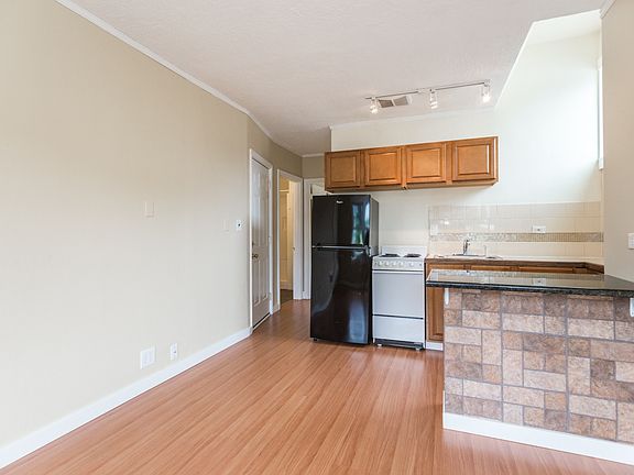 Kitchen and hall