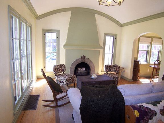 4th image of 330 12th St